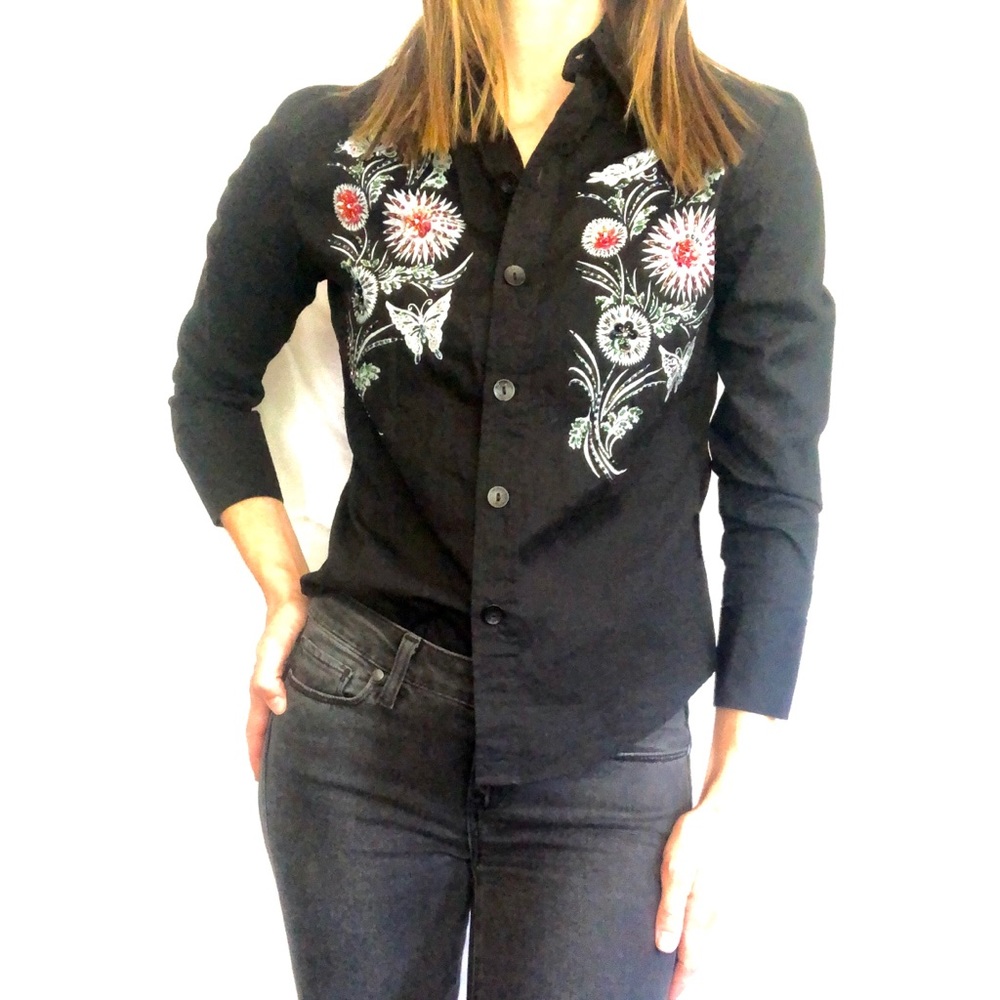 Beaded floral western floral butterfly button down shirt 3/4 sleeves size XS
